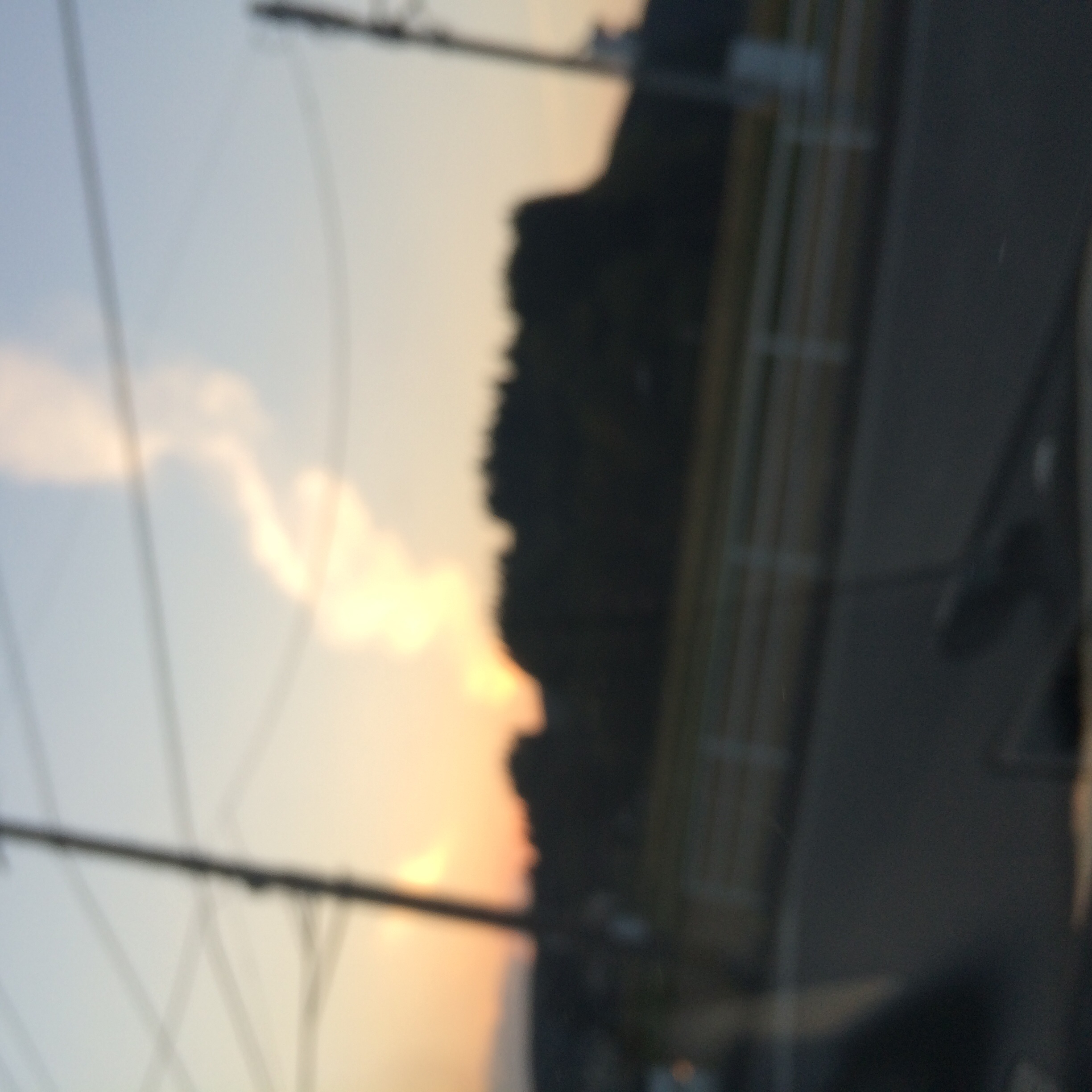 No.21180-1 地震雲