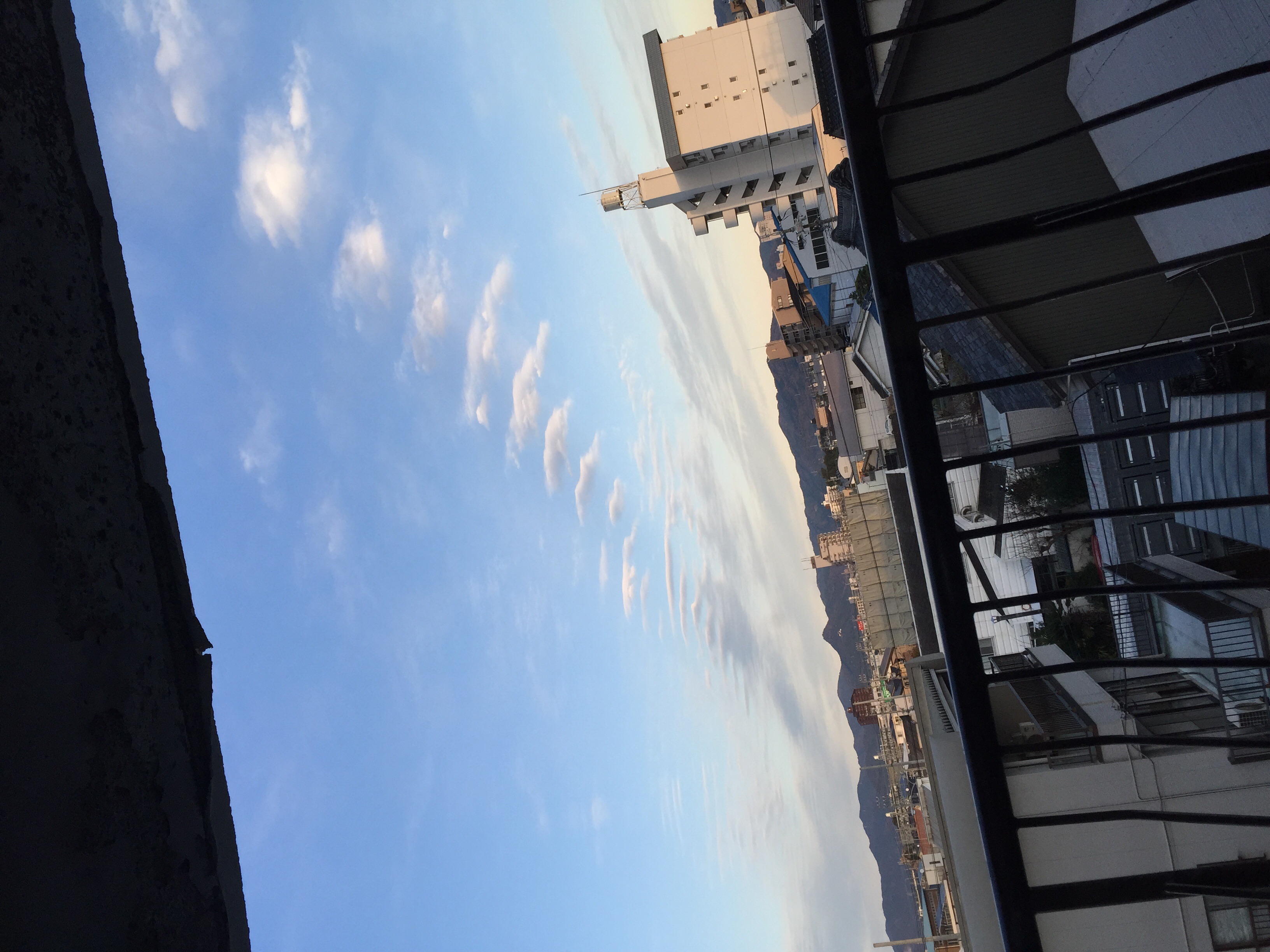 No.21785-1 地震雲