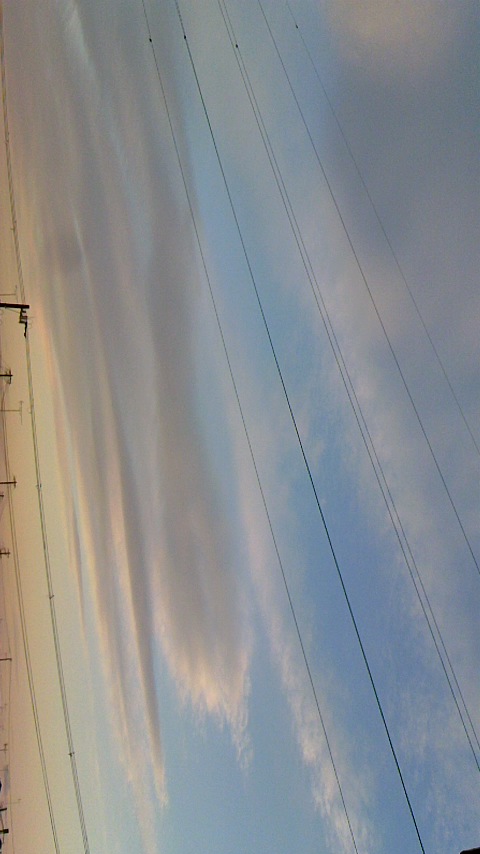 No.22270-1 地震雲