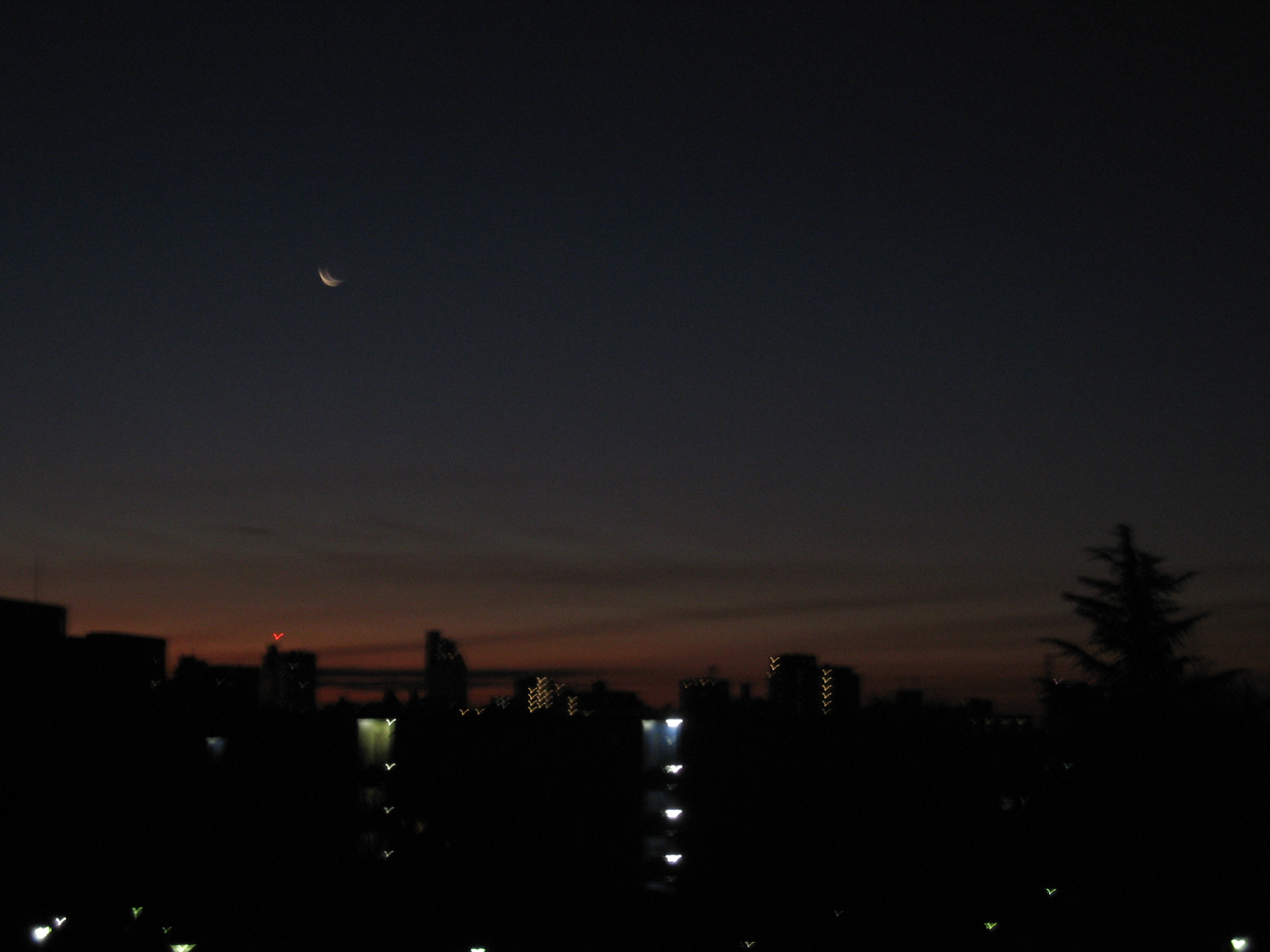 No.22285-1 地震雲