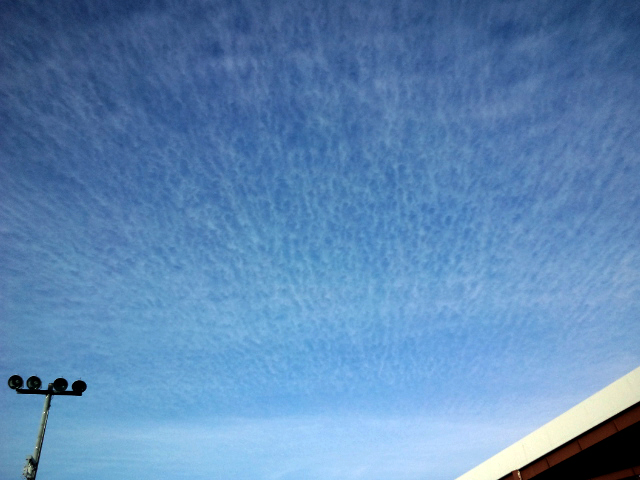 No.22672-1 地震雲