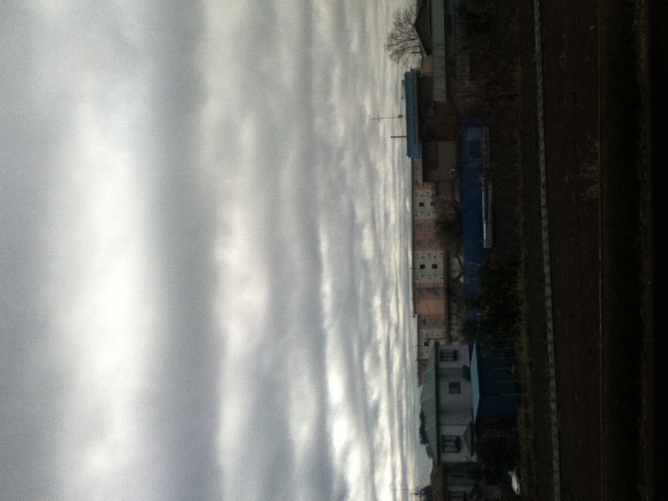 No.22725-1 地震雲