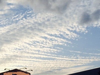 No.23006-1 地震雲