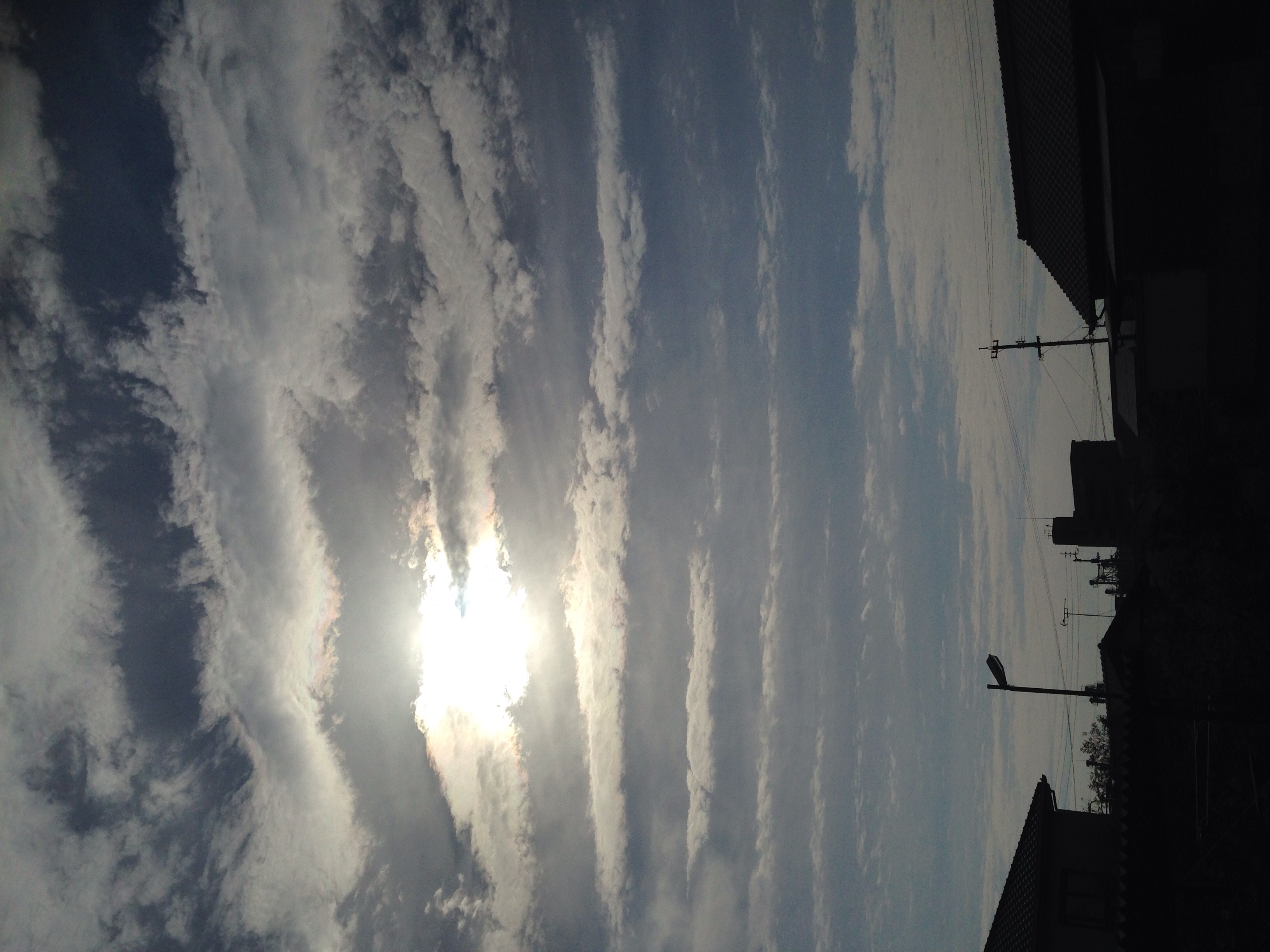 No.23271-1 地震雲