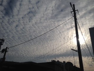 No.23272-1 地震雲