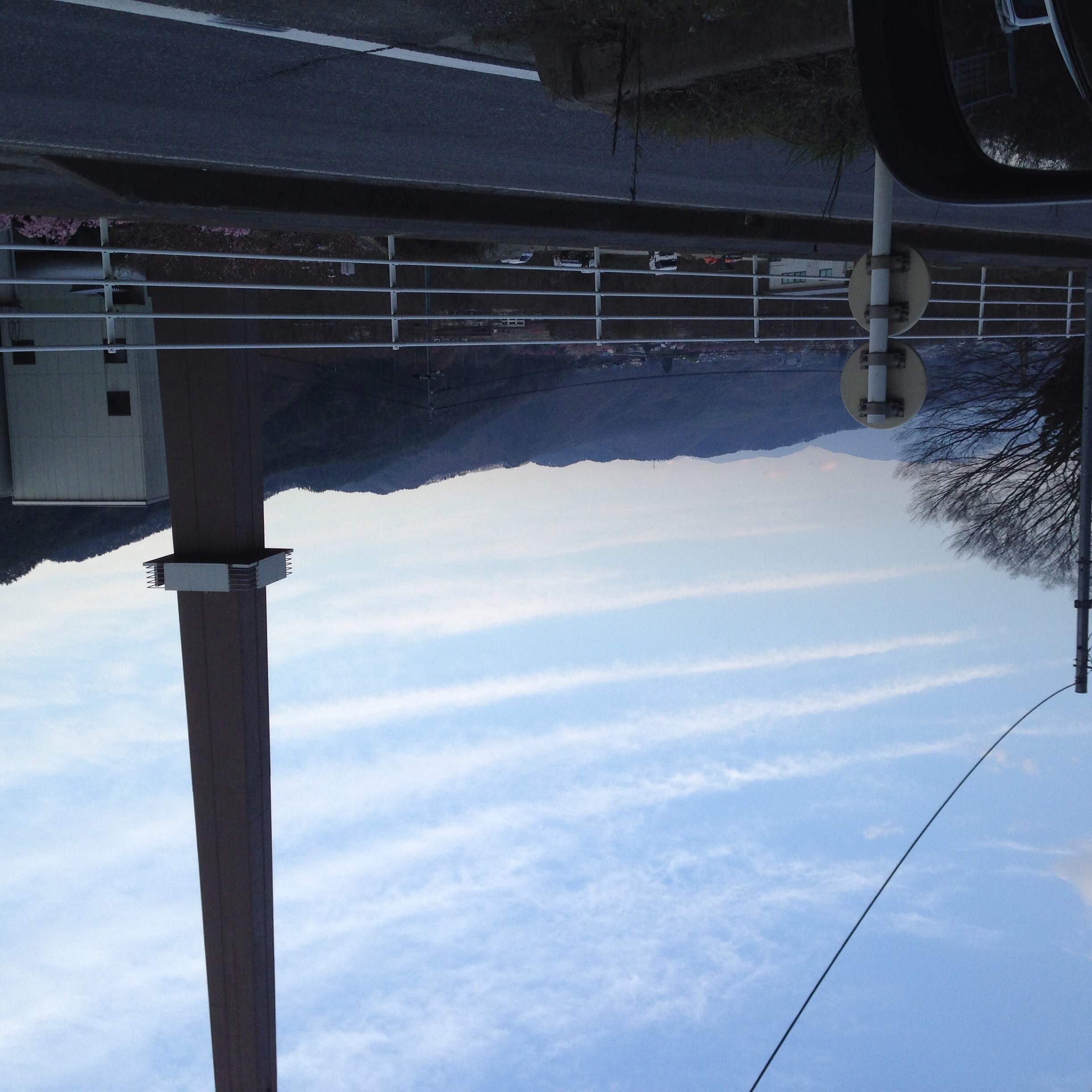 No.23290-1 地震雲