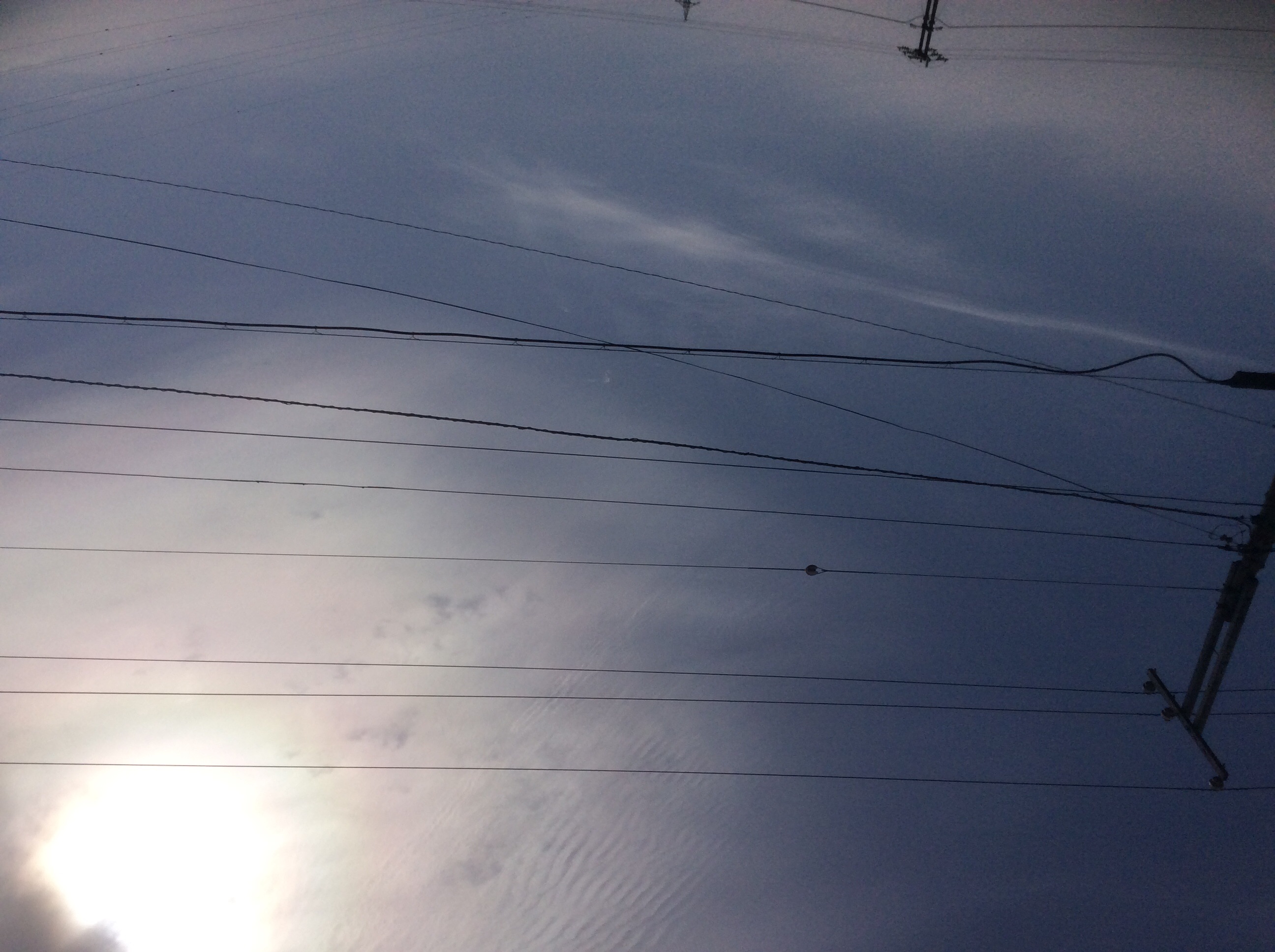 No.23498-1 地震雲