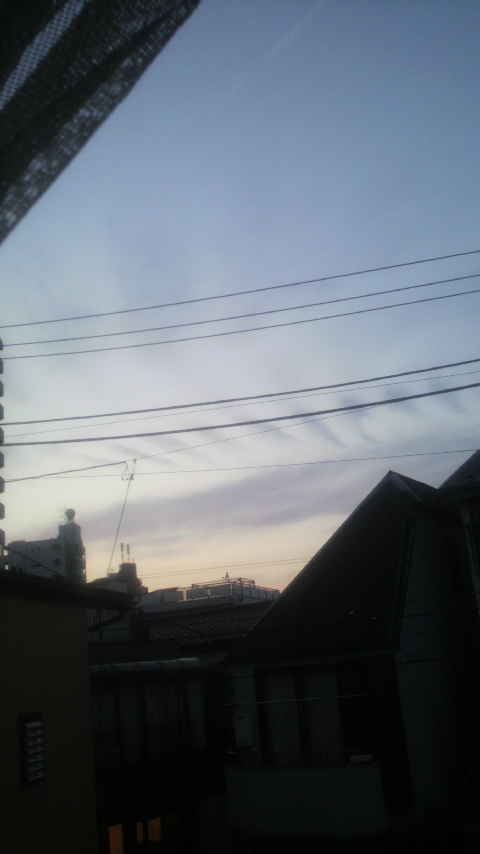 No.23656-1 地震雲