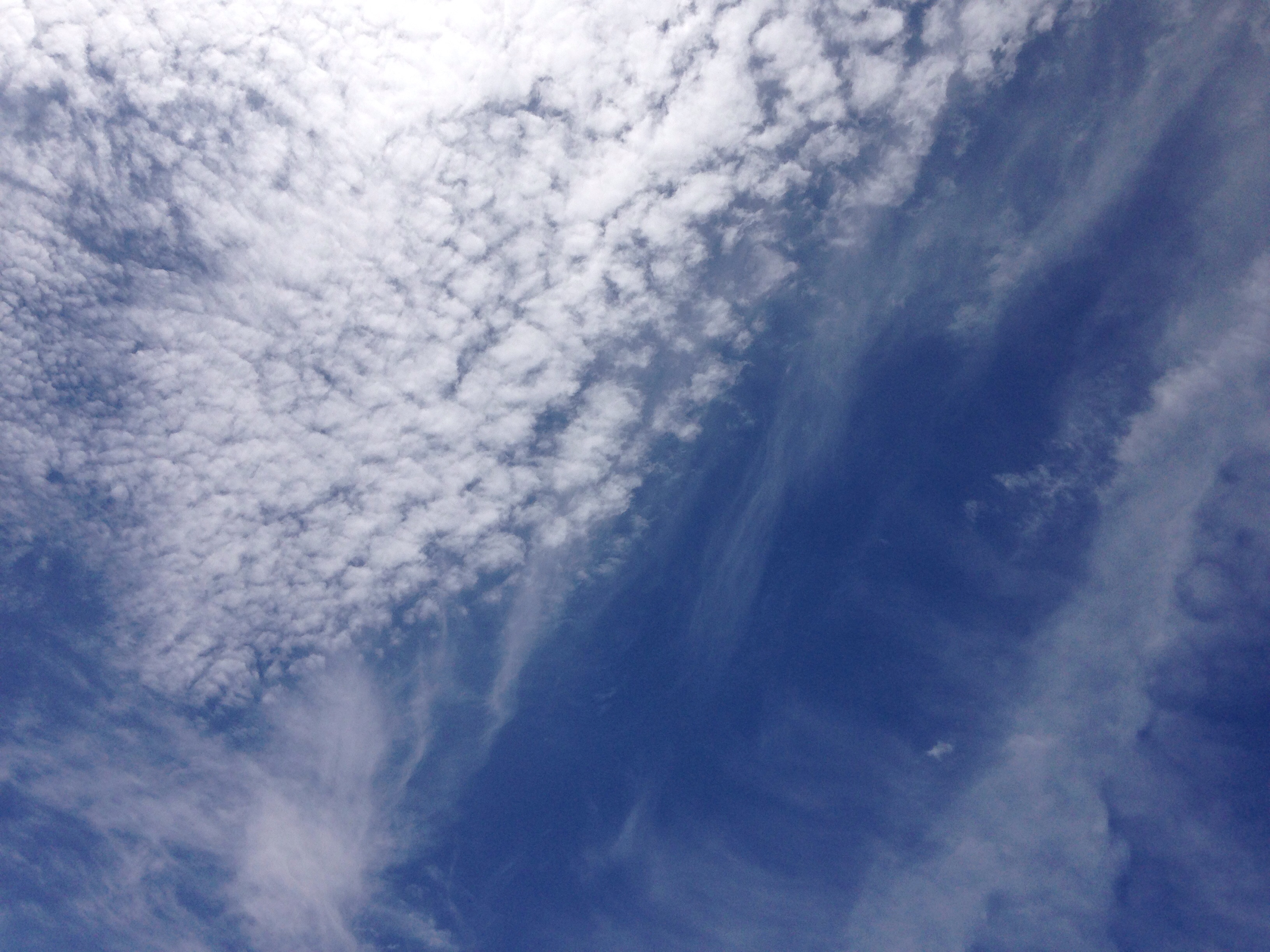 No.23870-1 地震雲