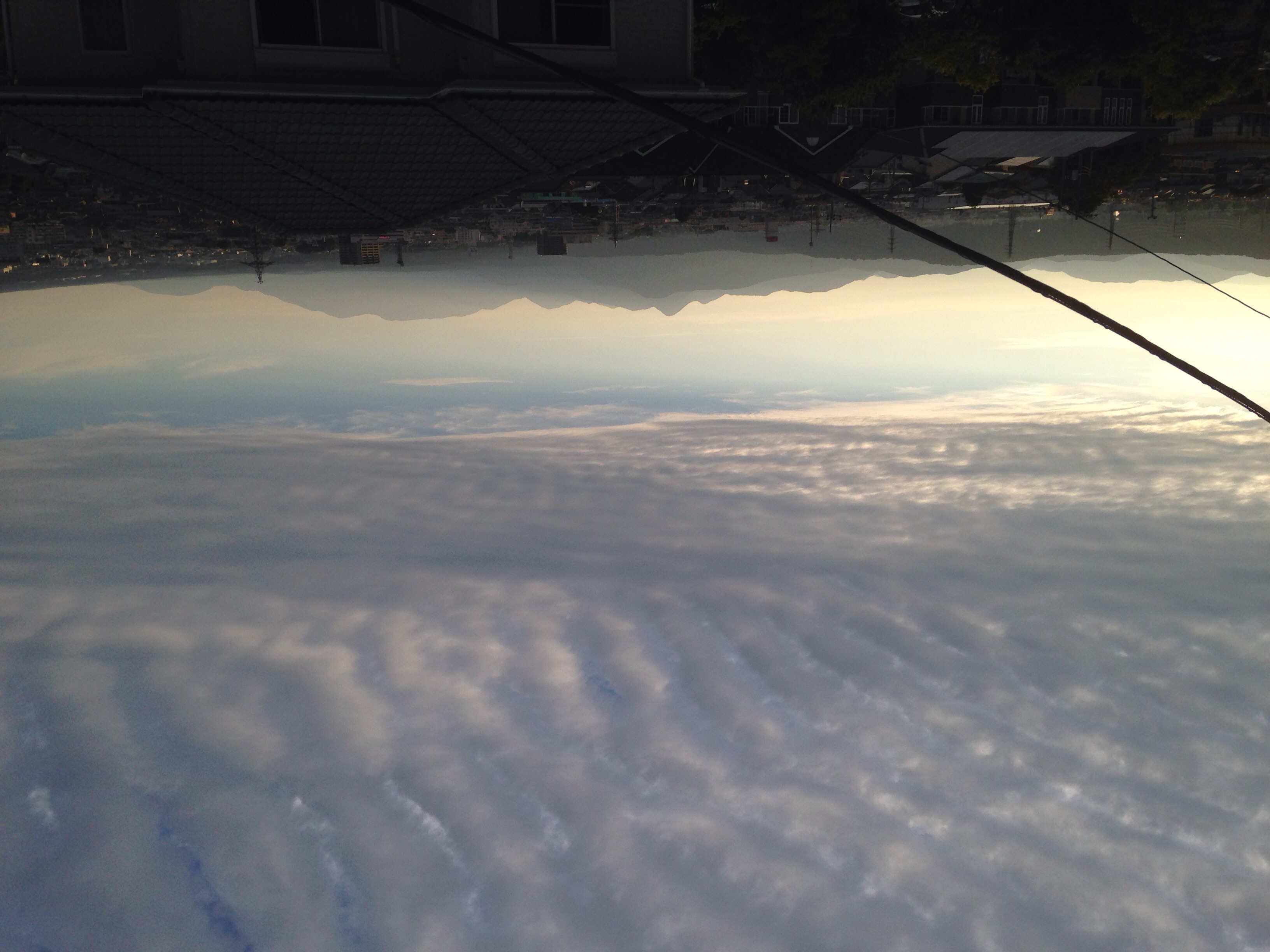 No.23893-1 地震雲