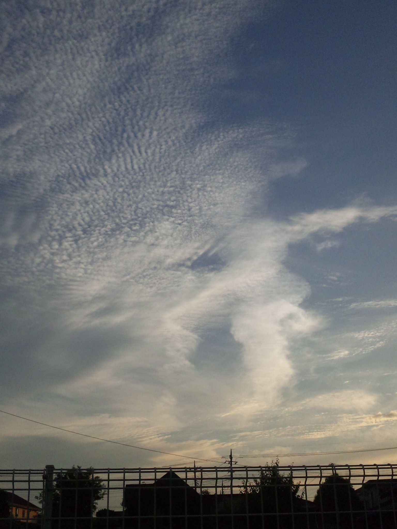 No.23942-1 地震雲