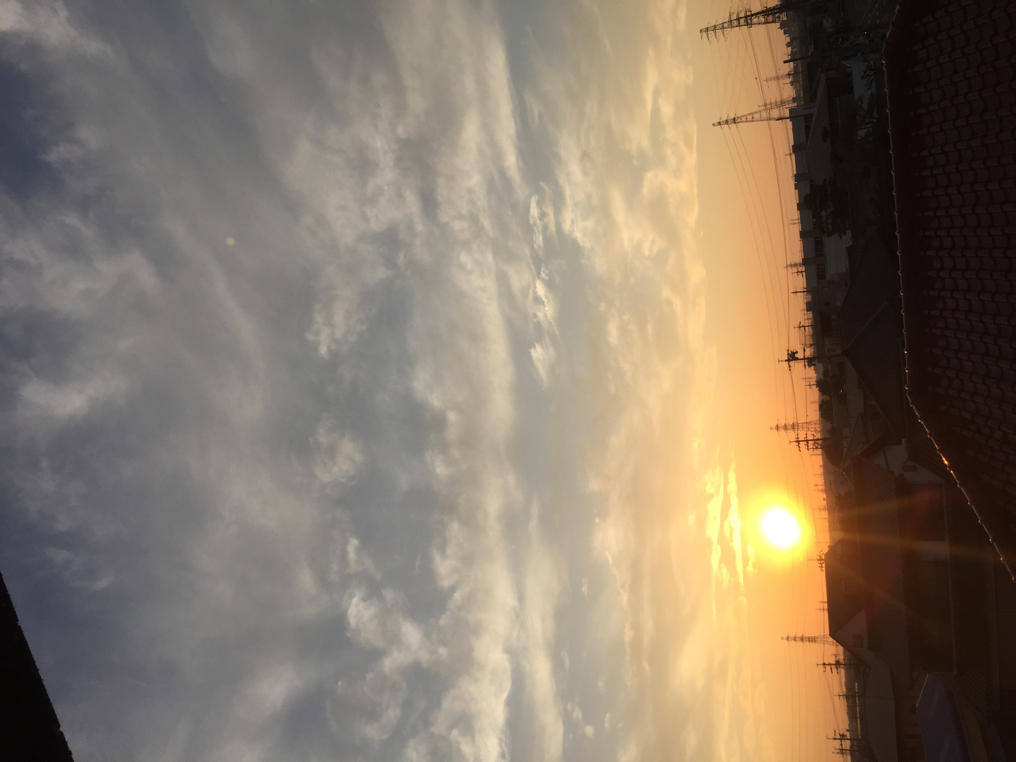 No.24204-1 地震雲