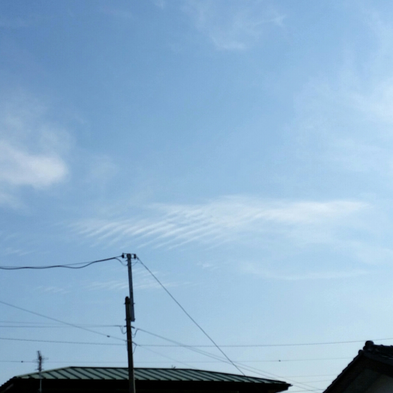 No.24350-1 地震雲