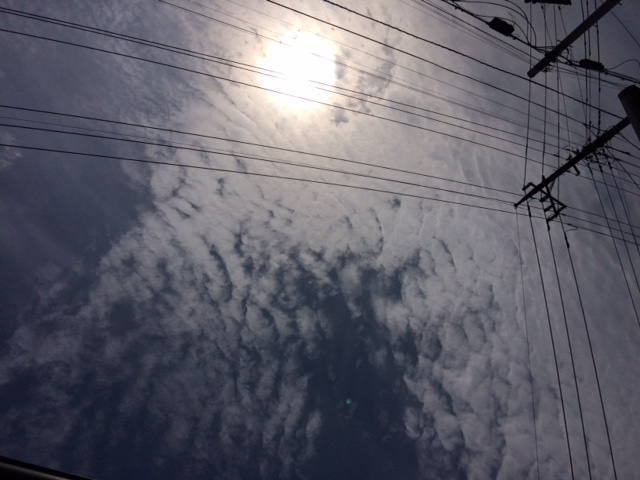 No.24357-1 地震雲