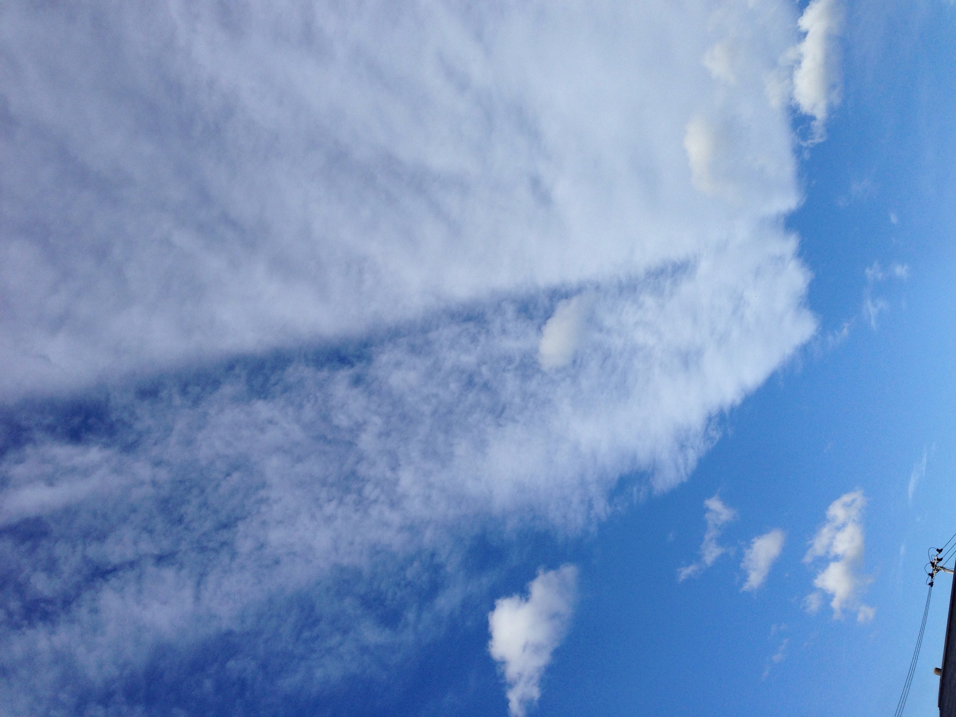 No.24441-1 地震雲