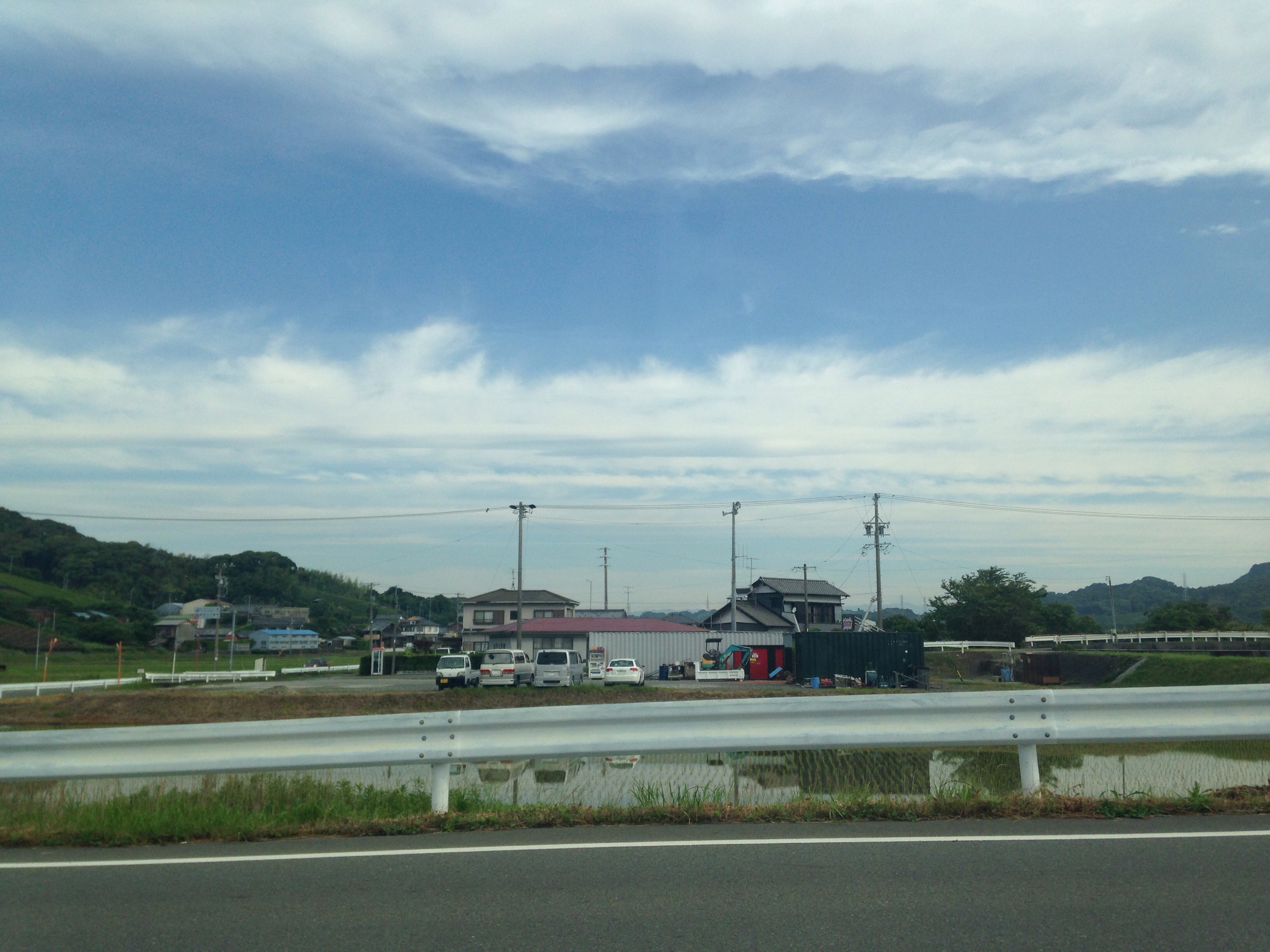 No.24448-1 地震雲