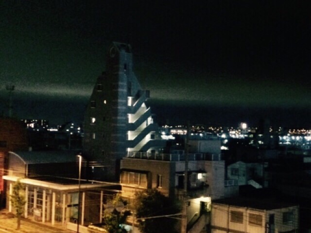 No.24725-1 地震雲