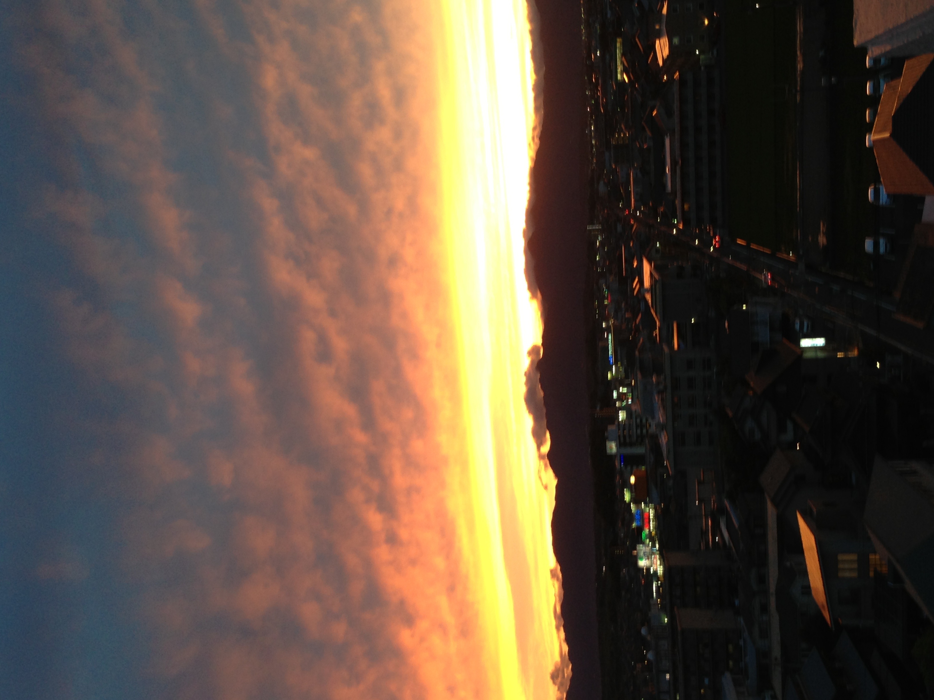 No.24781-1 地震雲