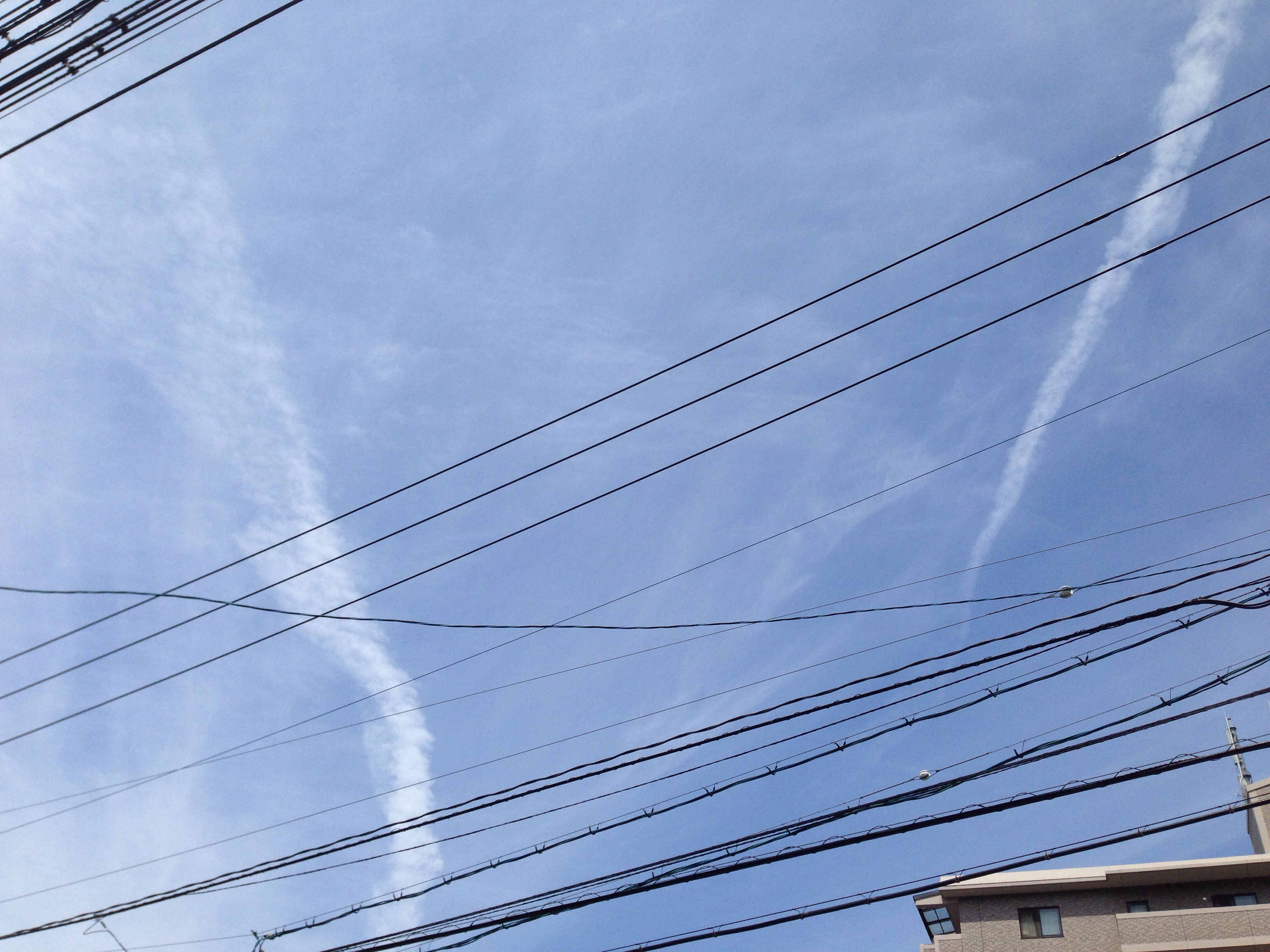 No.24825-1 地震雲