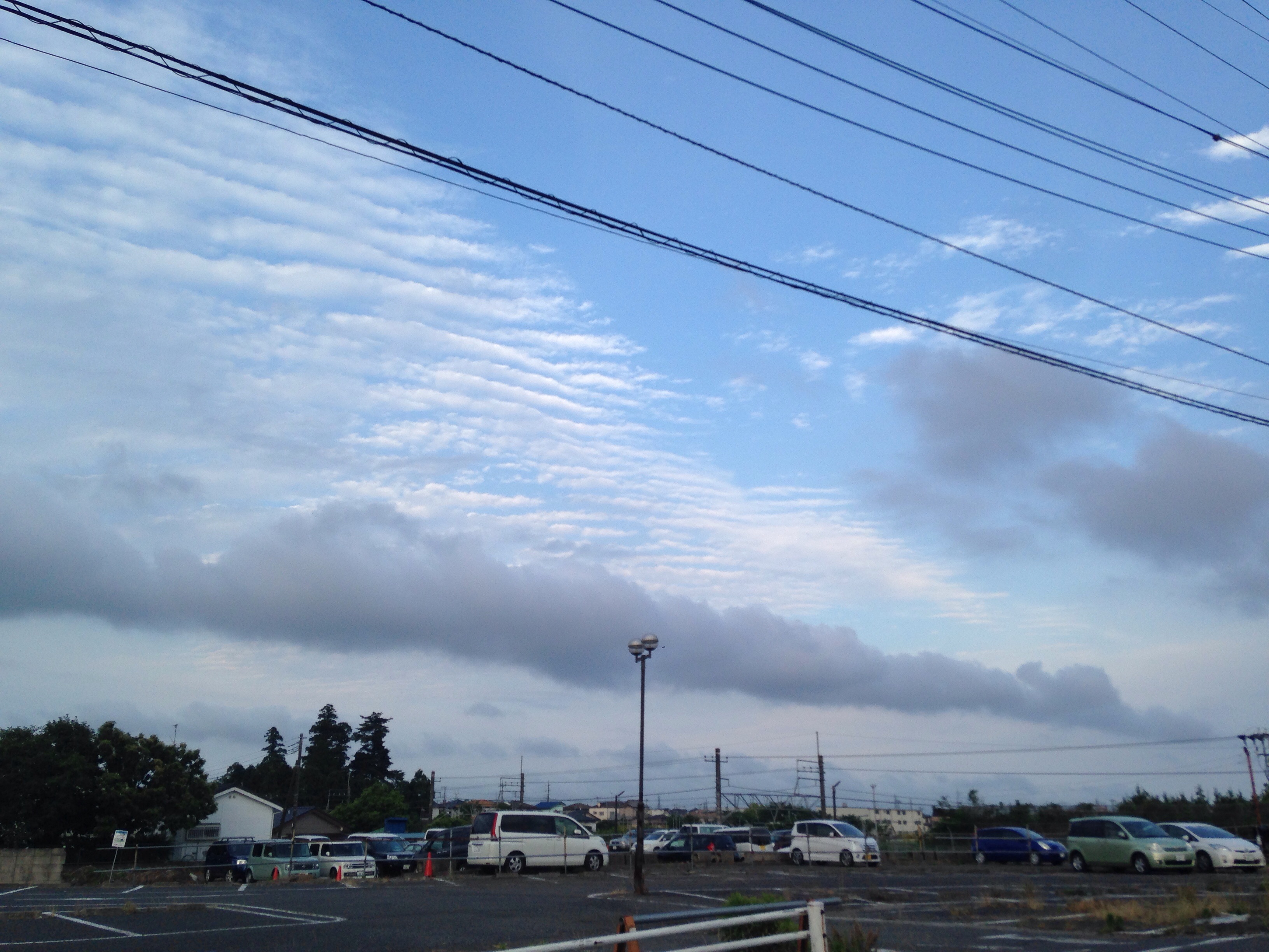 No.24845-1 地震雲