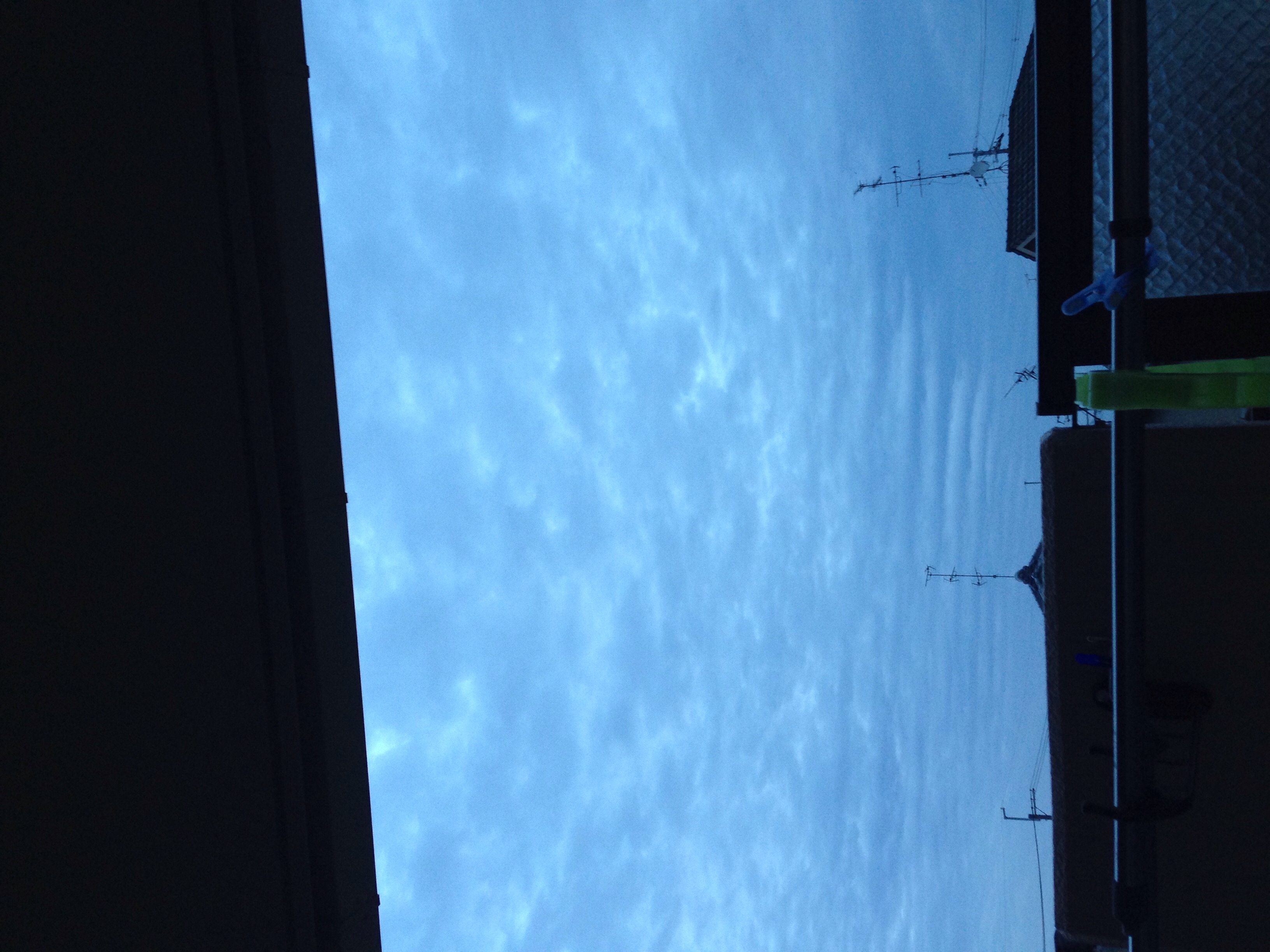 No.24920-1 地震雲