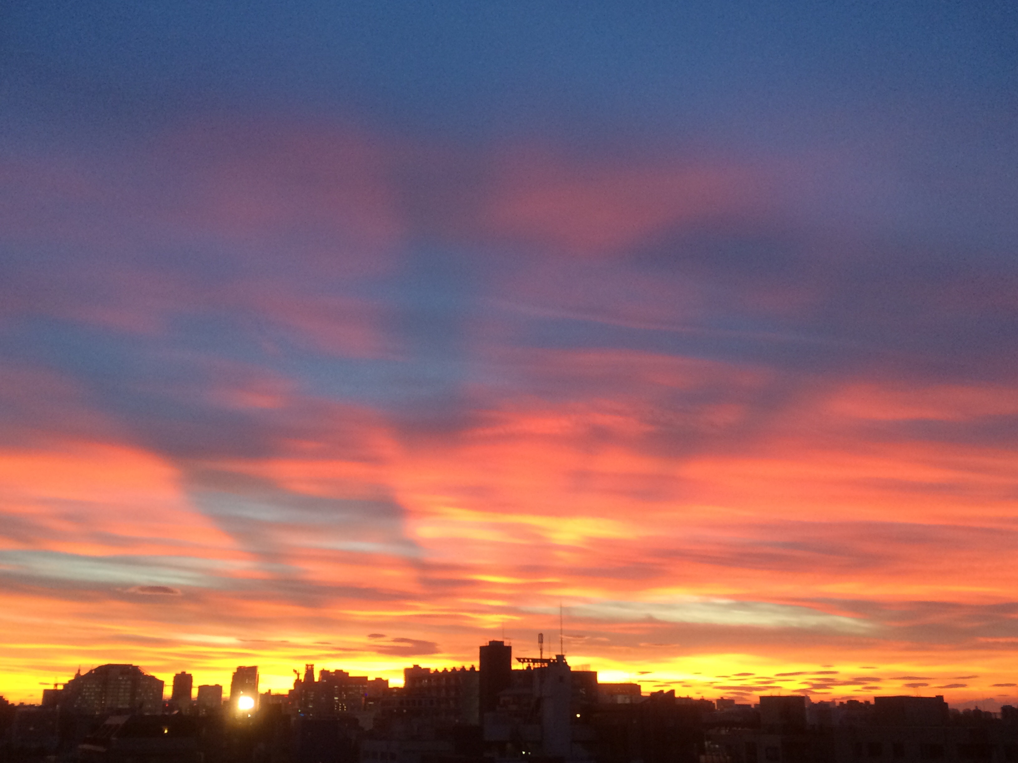 No.25405-1 地震雲