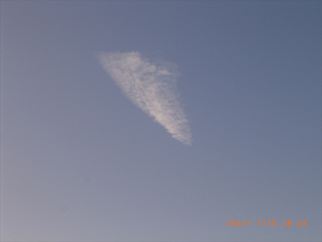 No.25426-1 地震雲