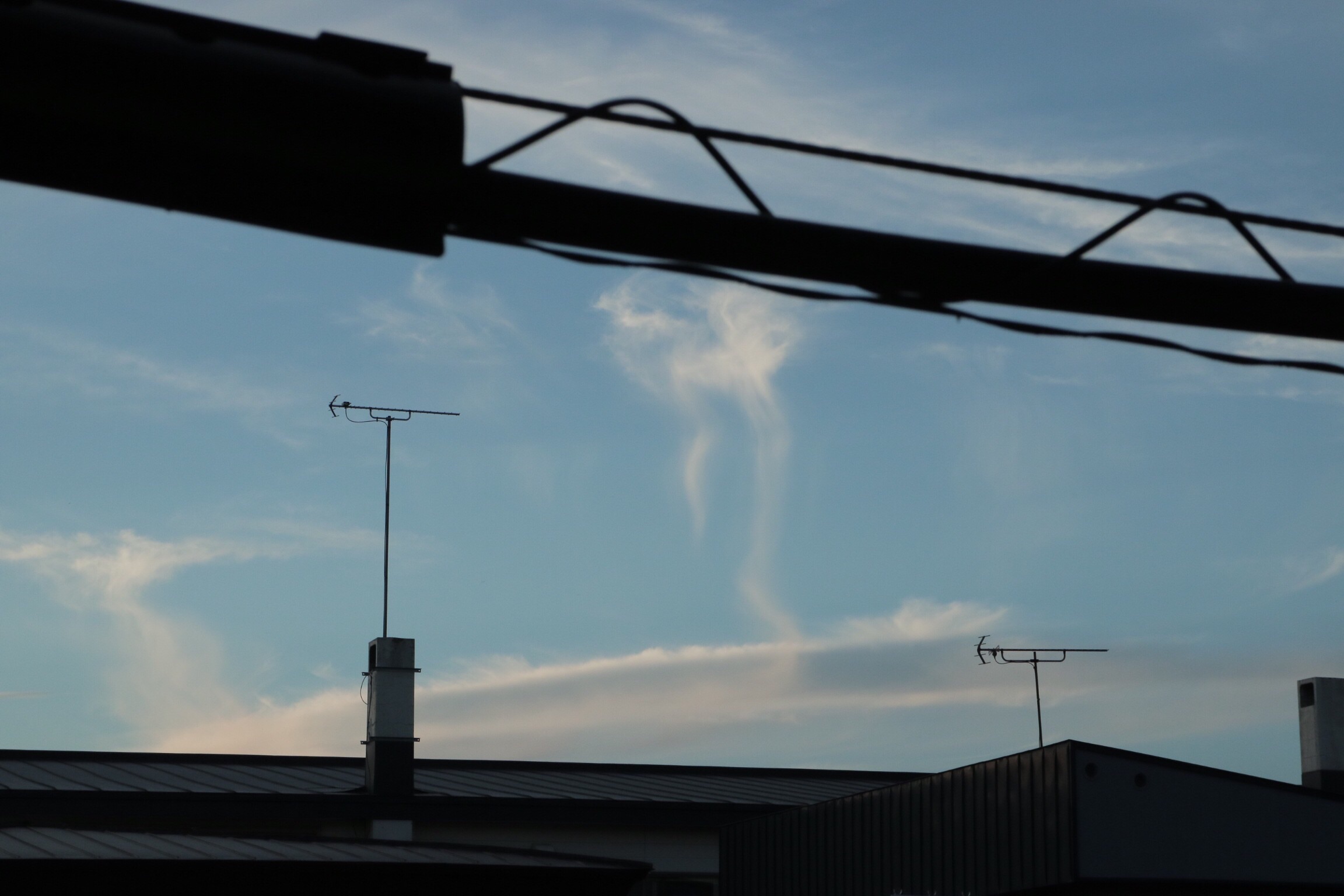 No.25487-1 地震雲