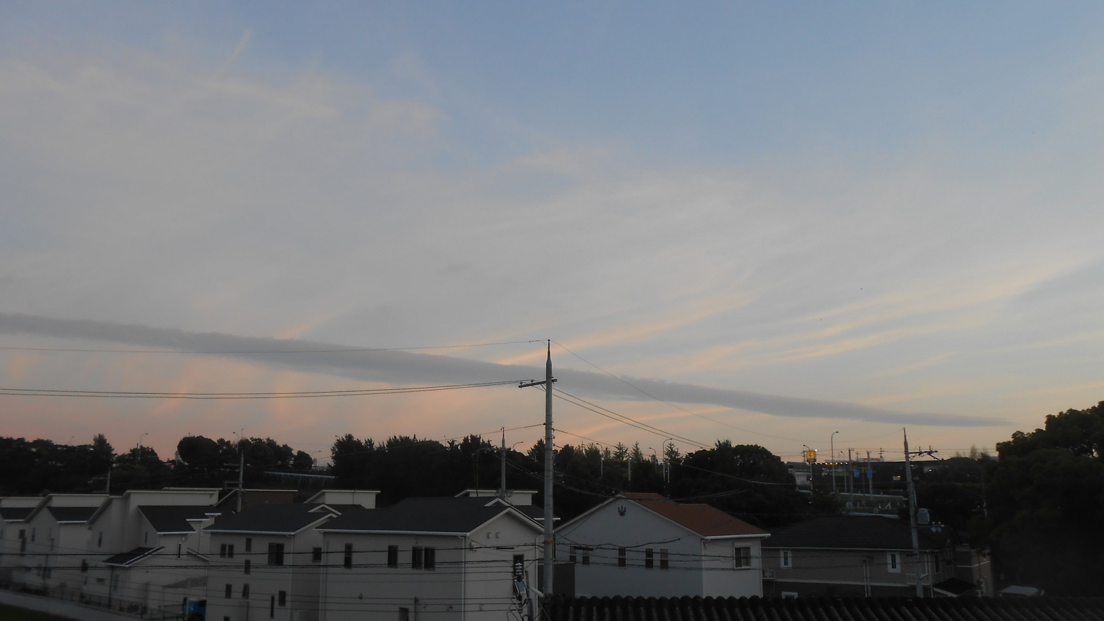 No.25545-1 地震雲