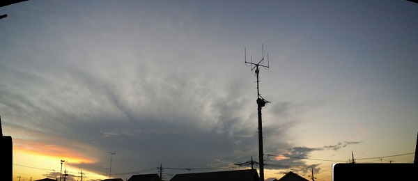 No.25635-1 地震雲