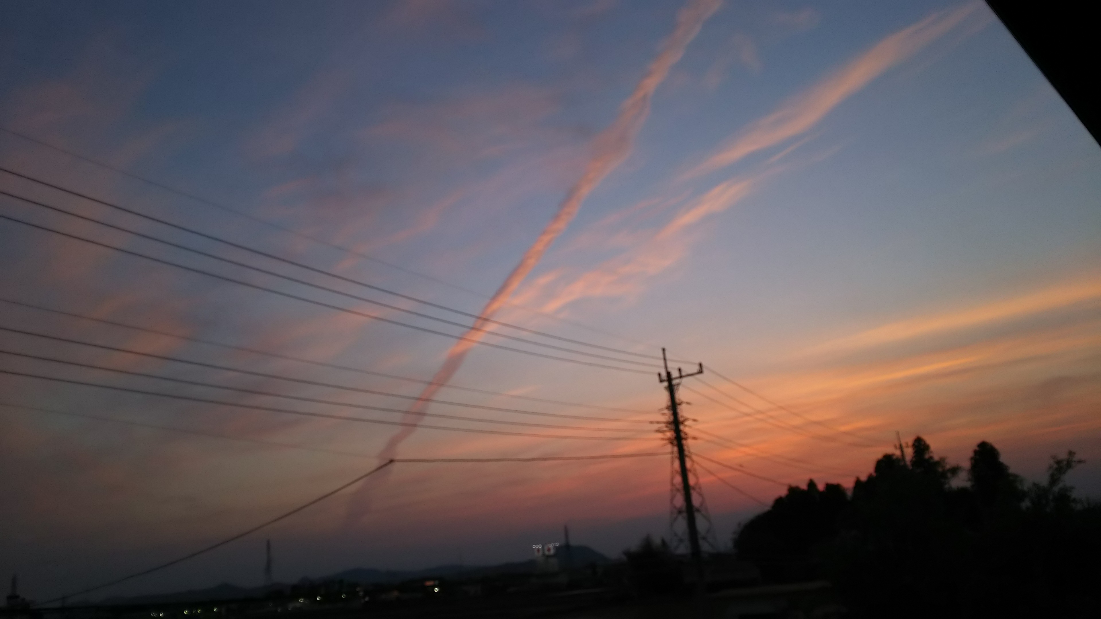 No.25757-1 地震雲