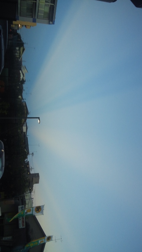 No.25782-1 地震雲