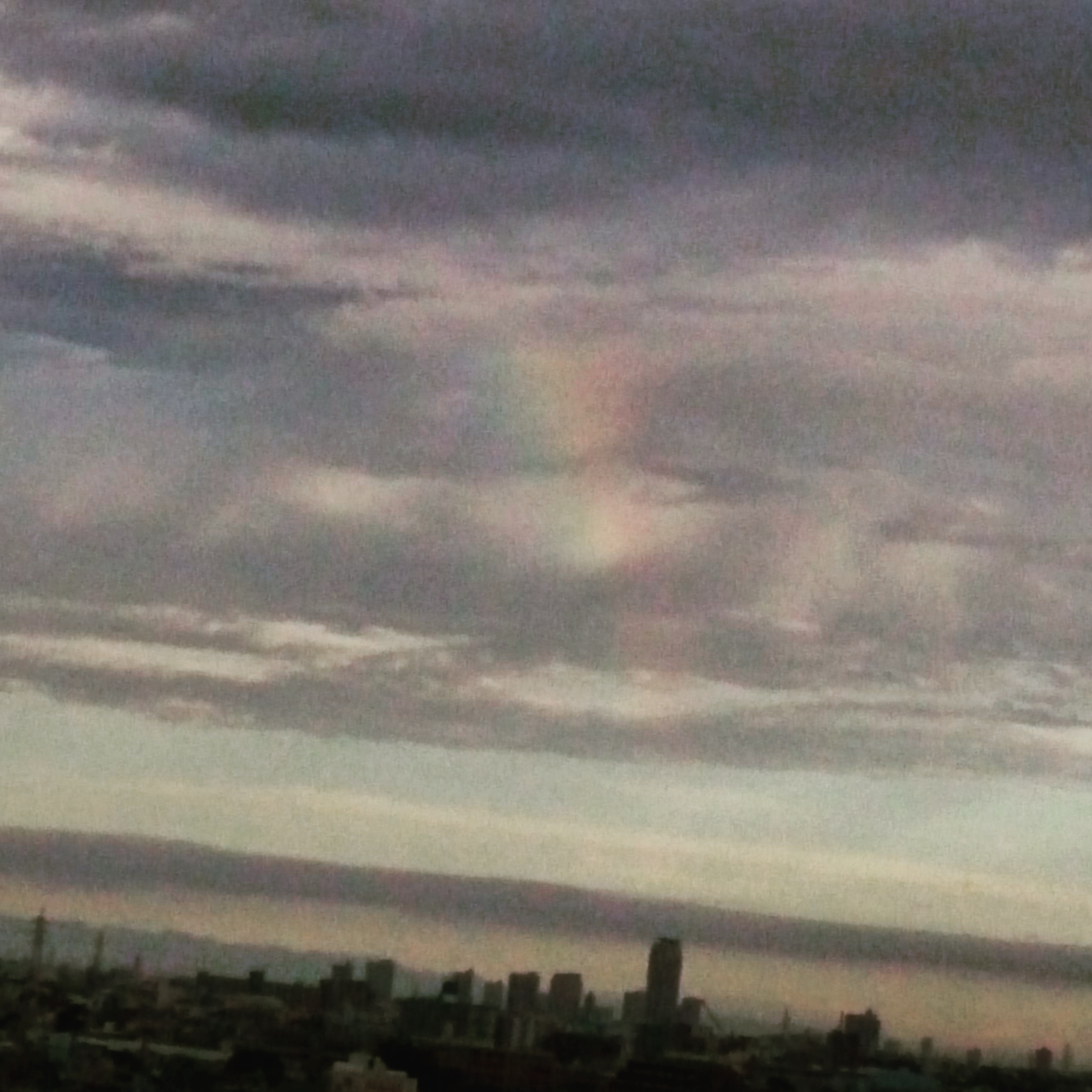 No.25925-1 地震雲