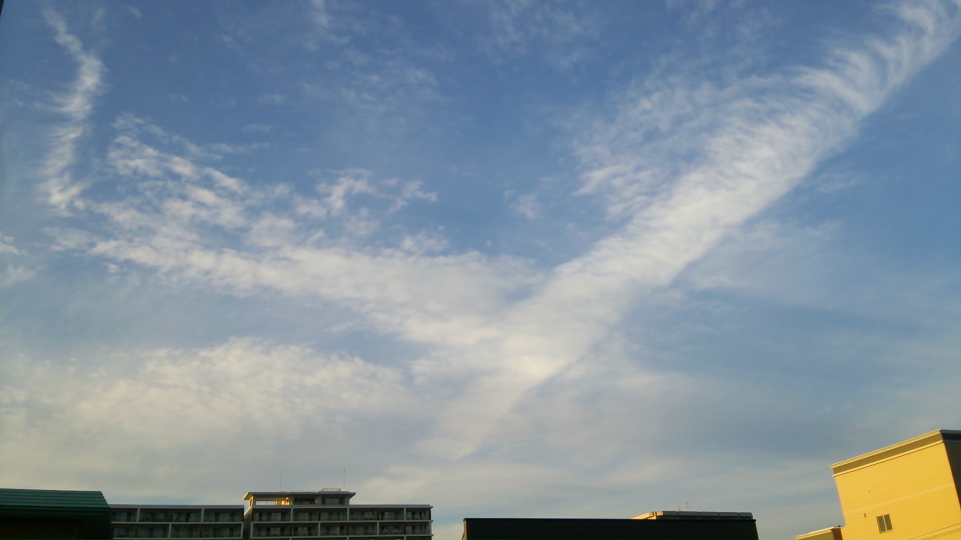 No.25950-1 地震雲