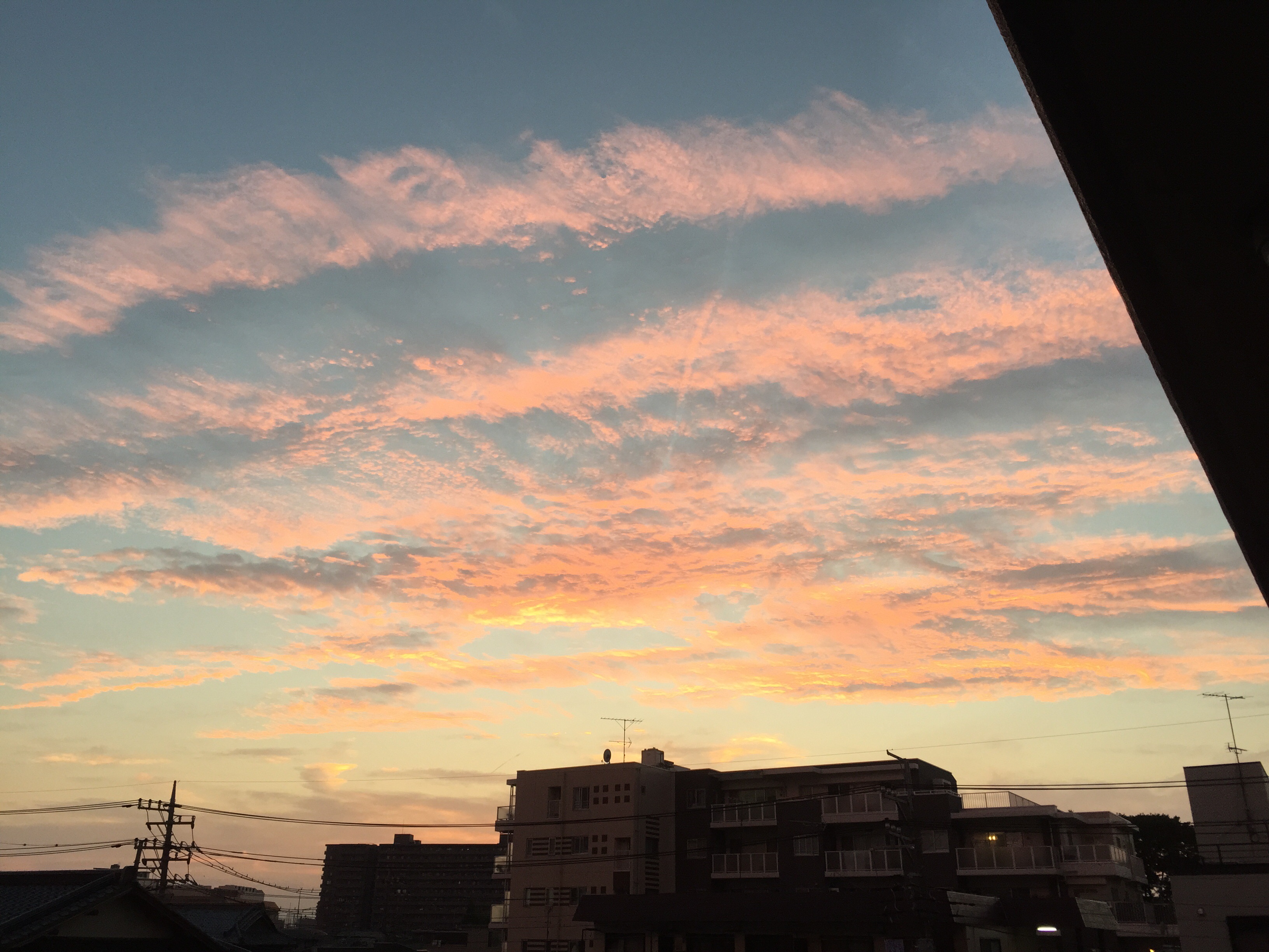 No.26213-1 地震雲