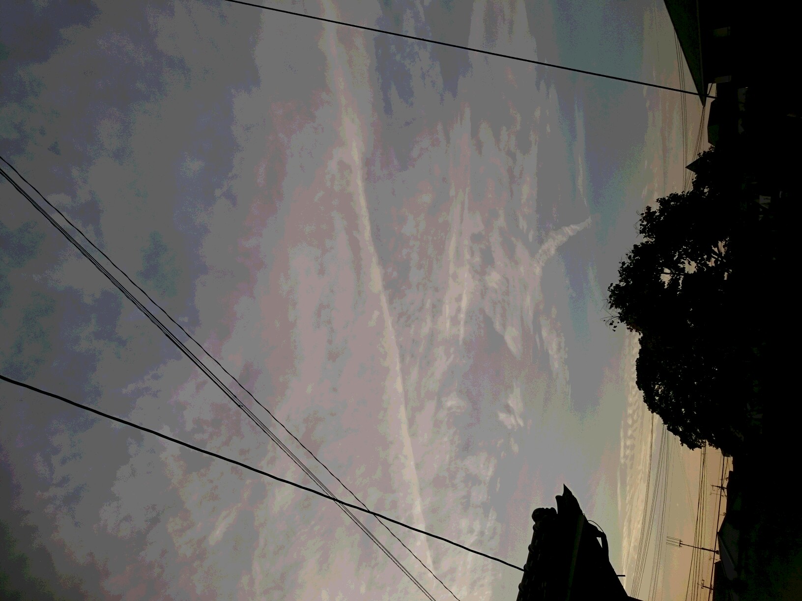 No.26226-1 地震雲