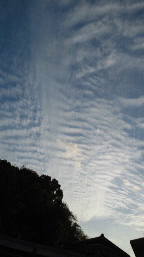 No.26321-1 地震雲