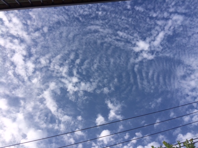 No.26451-1 地震雲