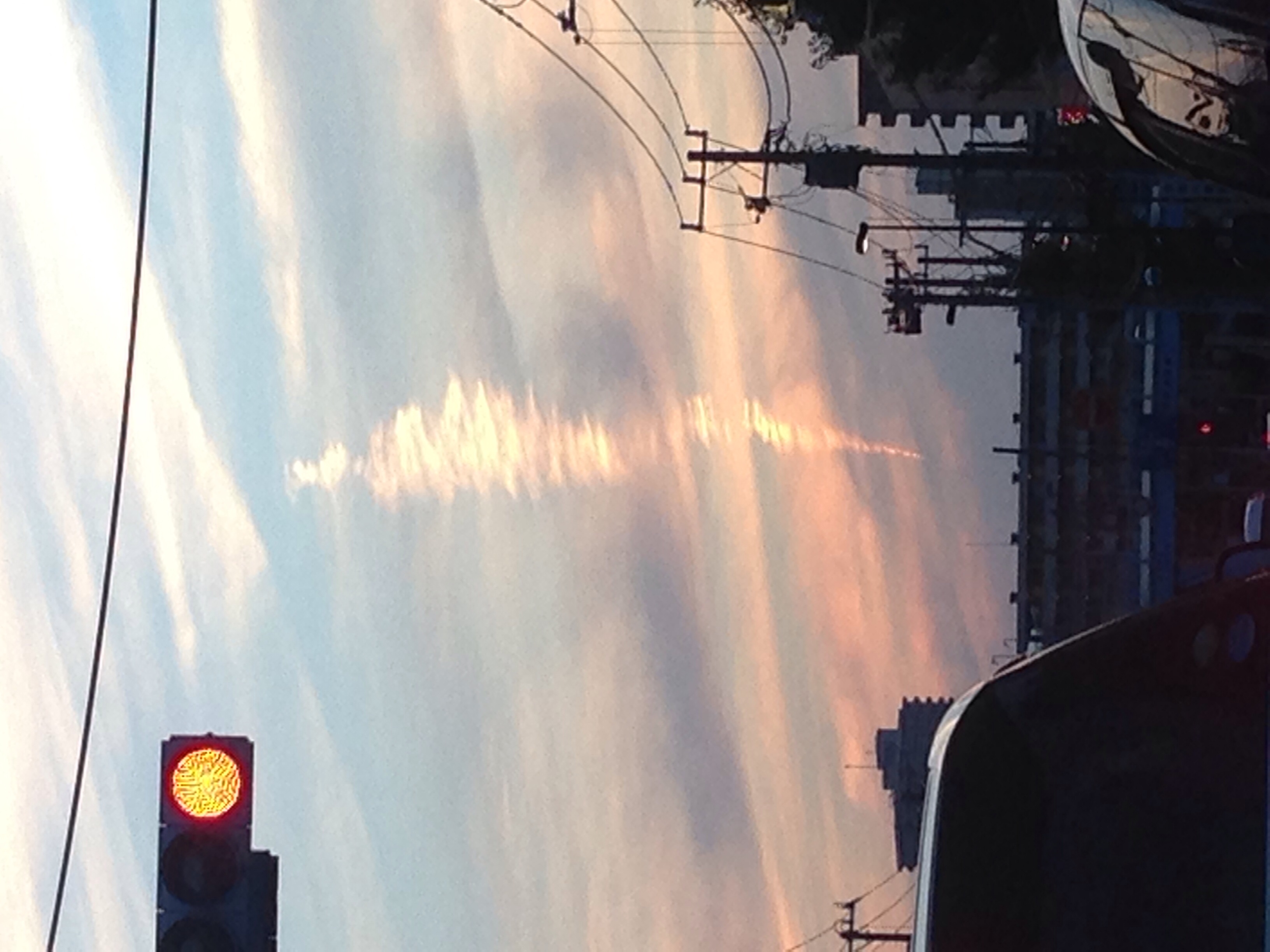 No.26516-1 地震雲