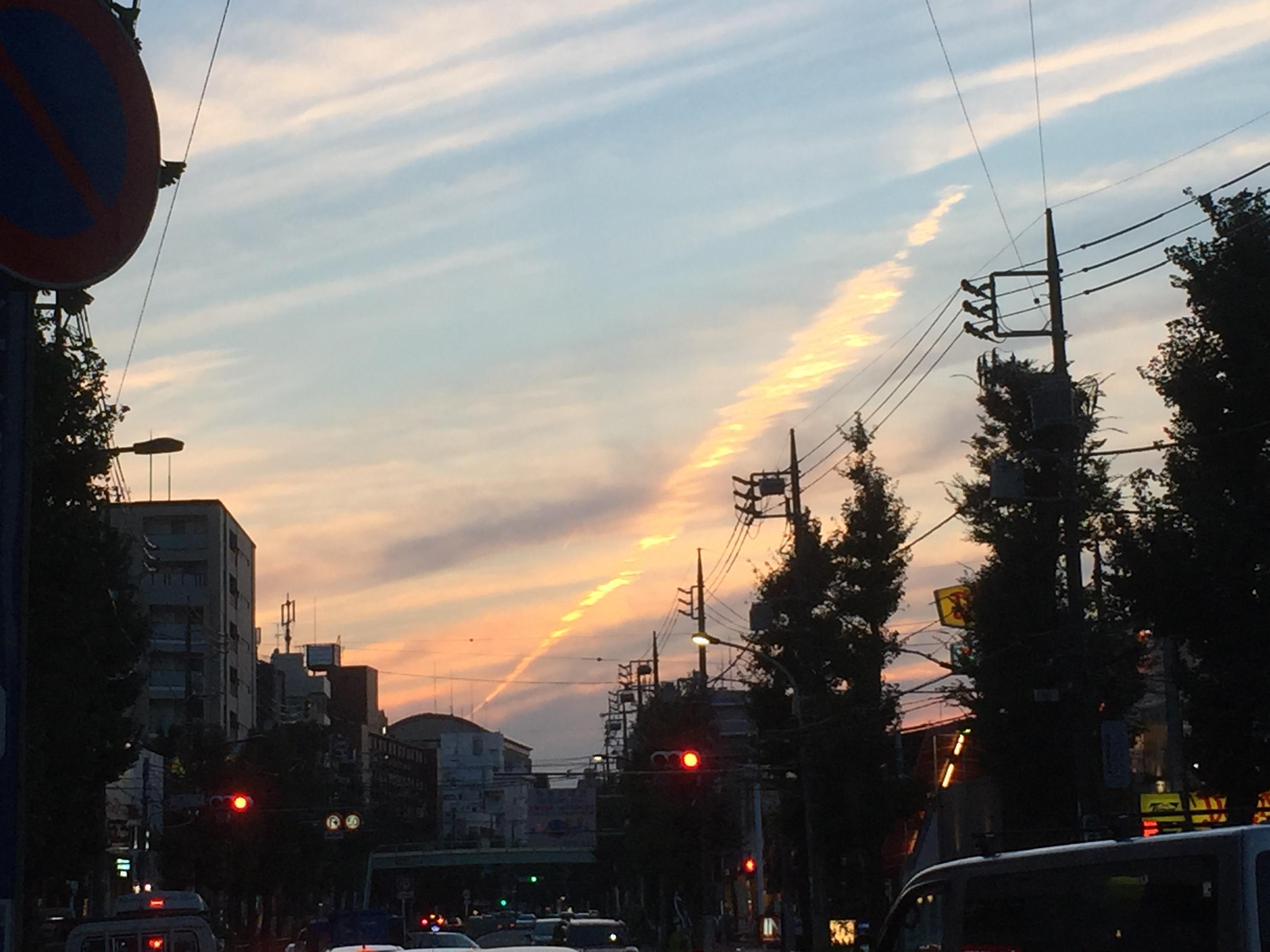 No.26521-1 地震雲