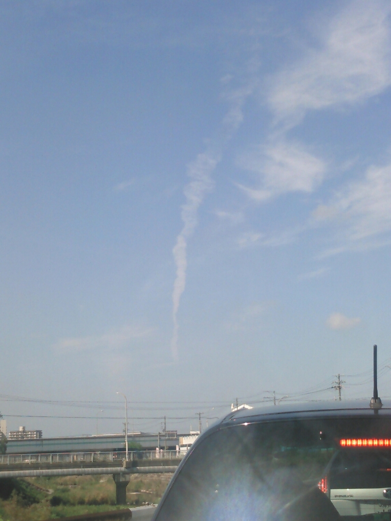 No.26526-1 地震雲