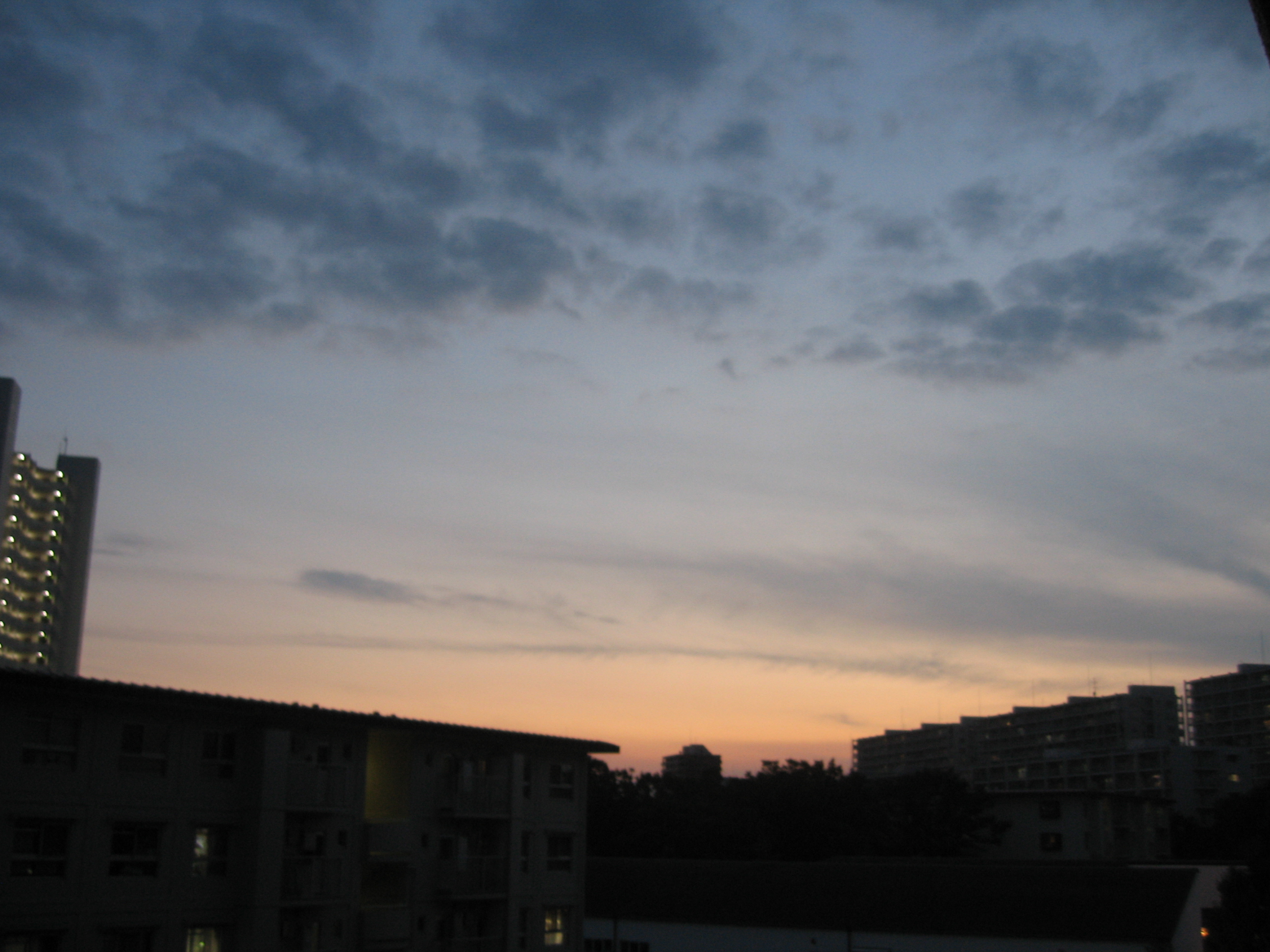 No.26576-1 地震雲