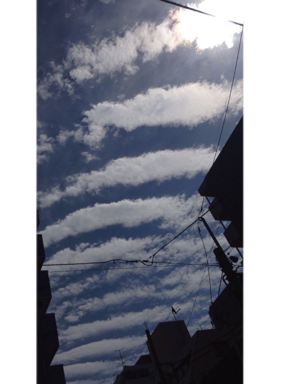 No.26580-1 地震雲