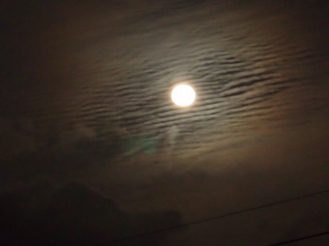 No.26628-1 地震雲