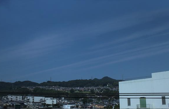 No.26659-1 地震雲