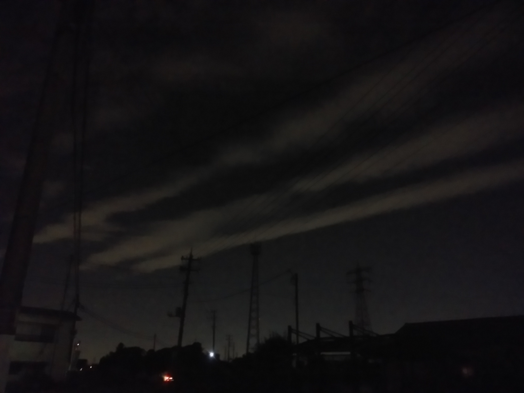 No.26715-1 地震雲