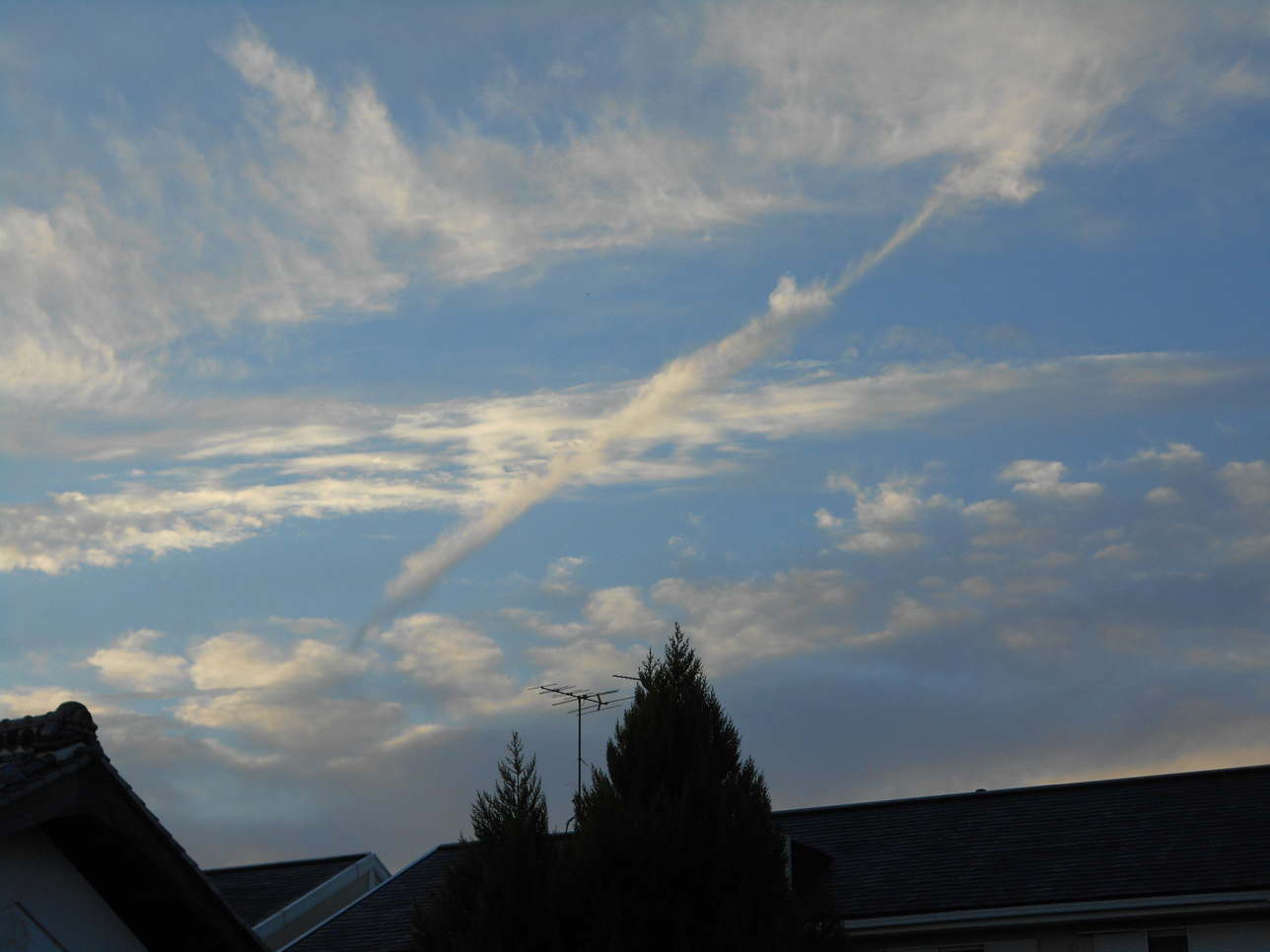 No.26791-1 地震雲