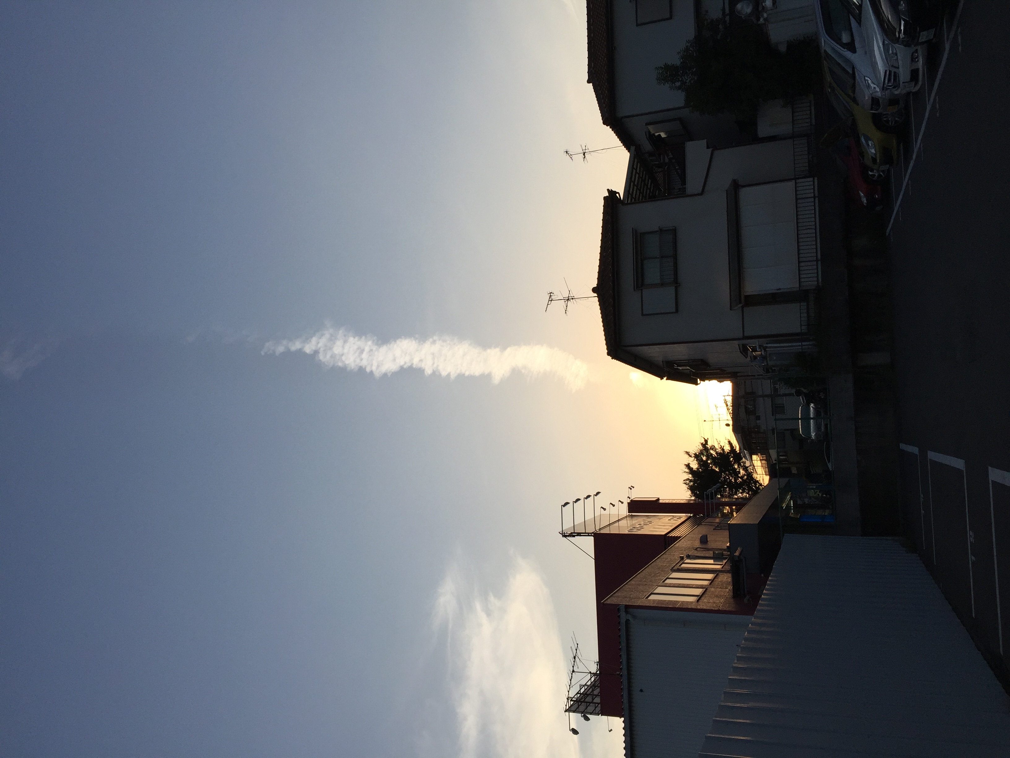 No.26807-1 地震雲