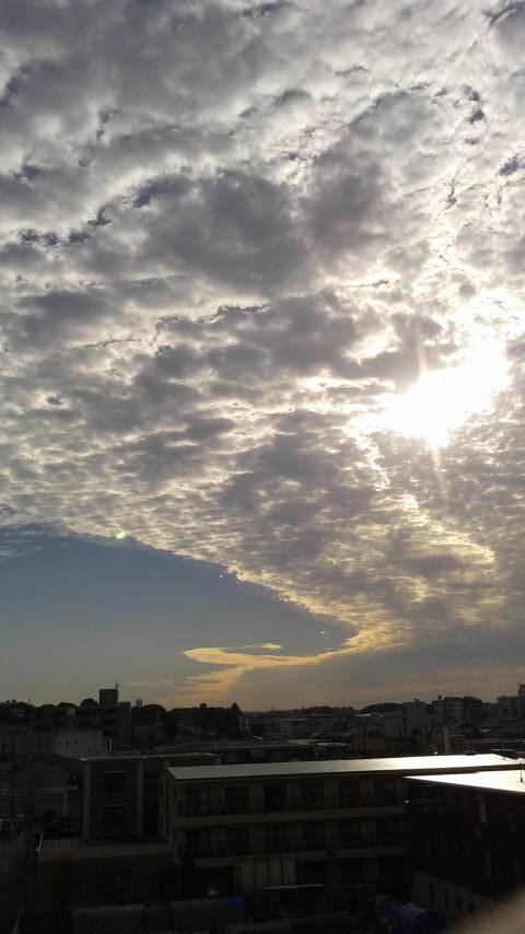 No.27006-1 地震雲