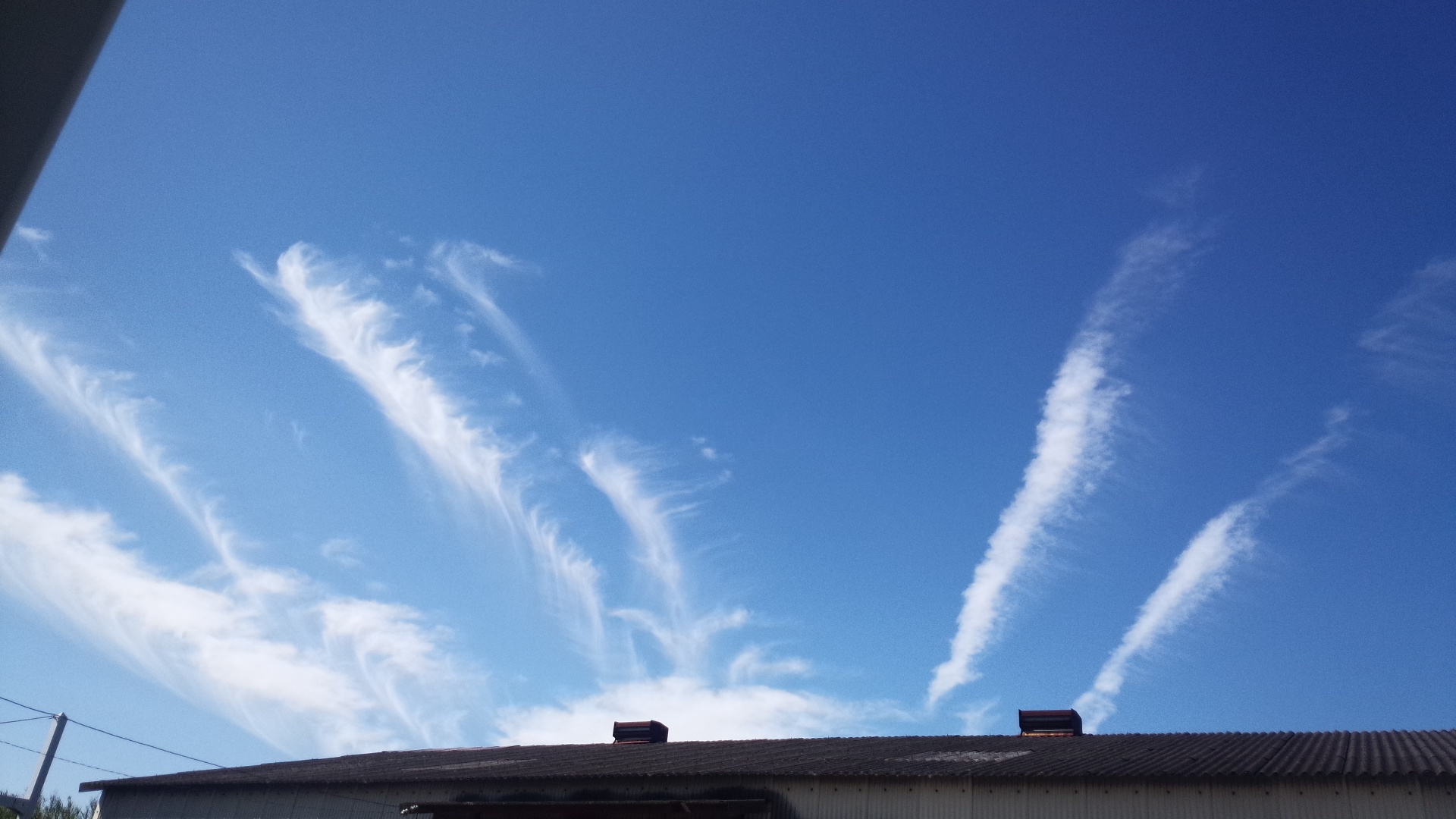 No.27087-1 地震雲